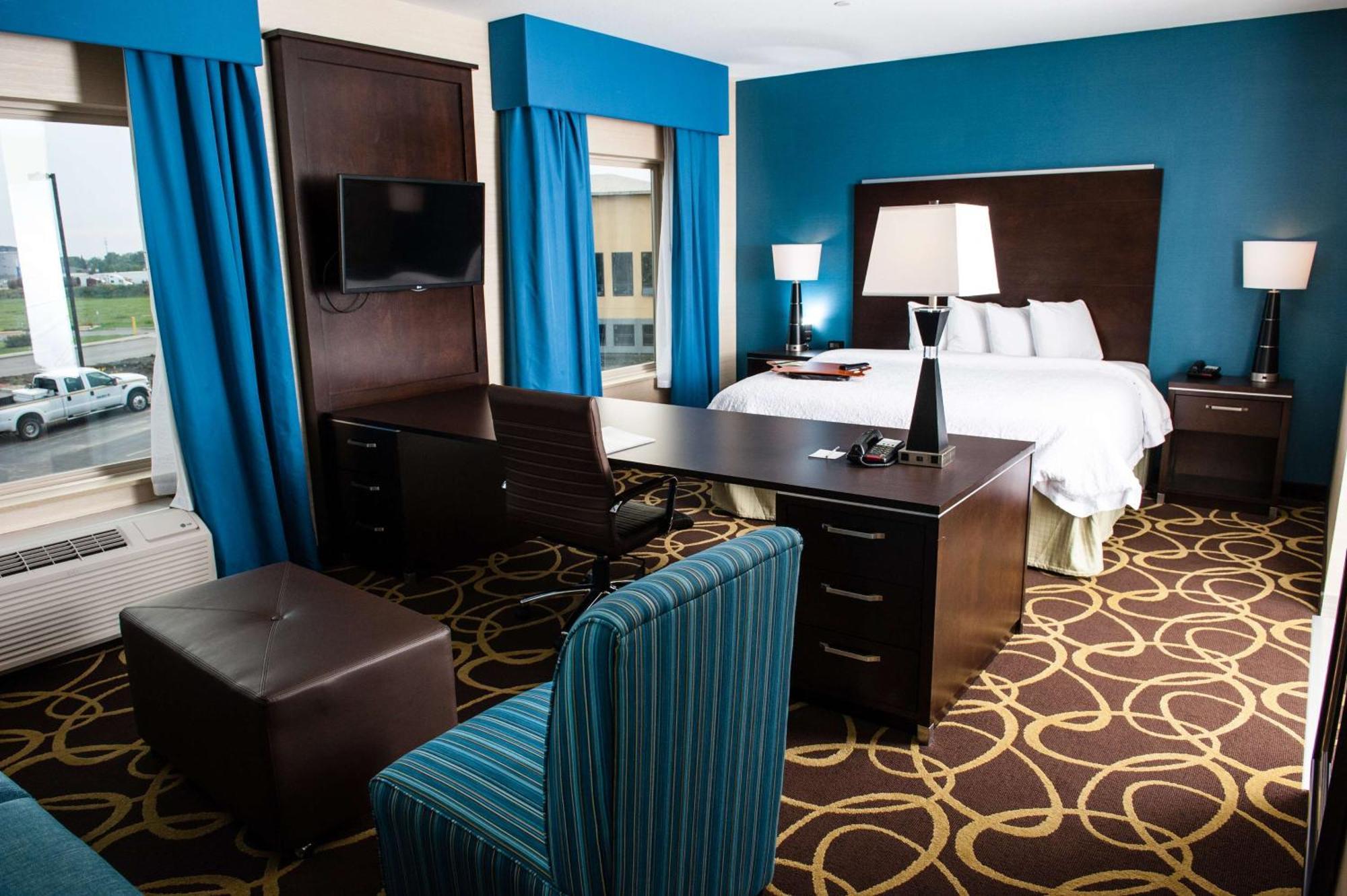 Hampton Inn & Suites East Gate Regina Exteriör bild